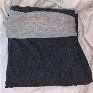 Grey yoga pants